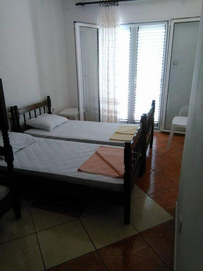 Kuca Protic Hotel Sutomore Luaran gambar