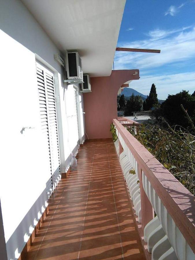 Kuca Protic Hotel Sutomore Luaran gambar