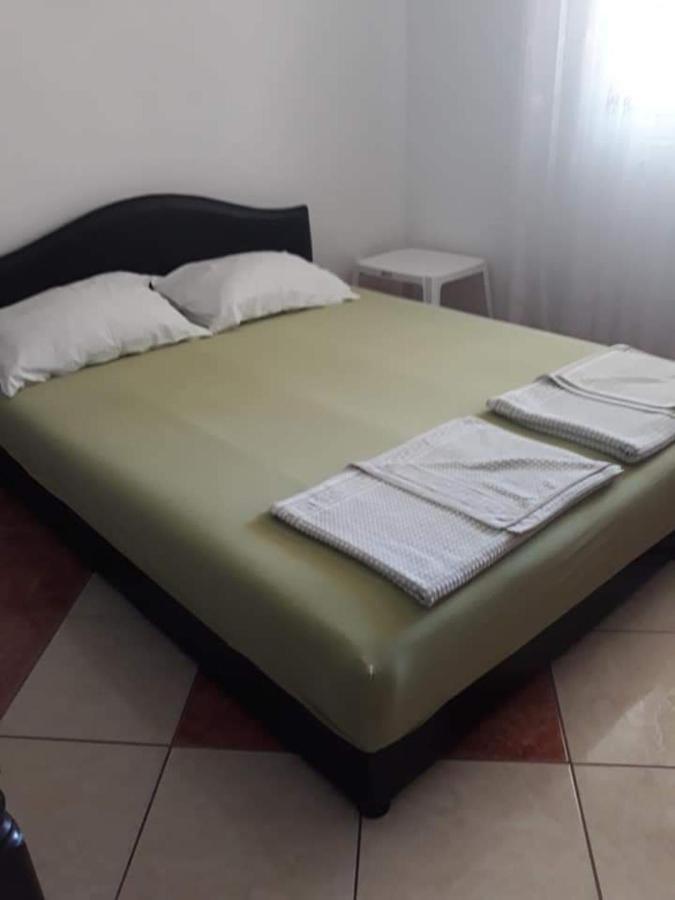 Kuca Protic Hotel Sutomore Luaran gambar